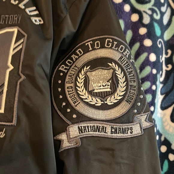 NWT Smoke Rose Red crop button down embroidered jacket - Picture 5 of 11